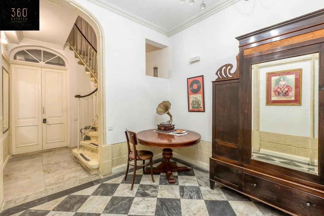 Apartament Spacious, Lux 1Br Home In The Capital, Valletta By 360 Estates